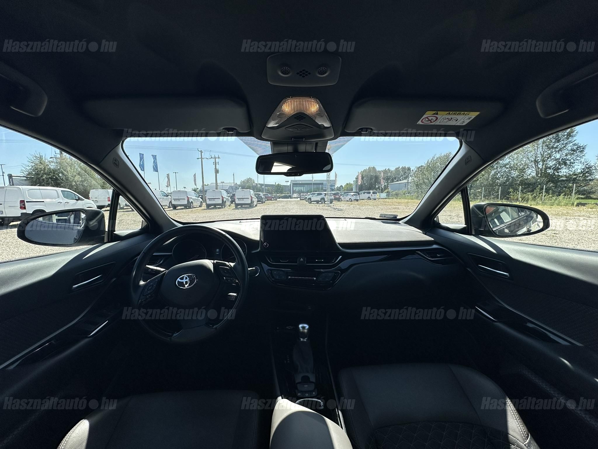 TOYOTA C-HR 2.0 Hybrid Executive e-CVT ÁFA-s. nyílt végű lízing is!