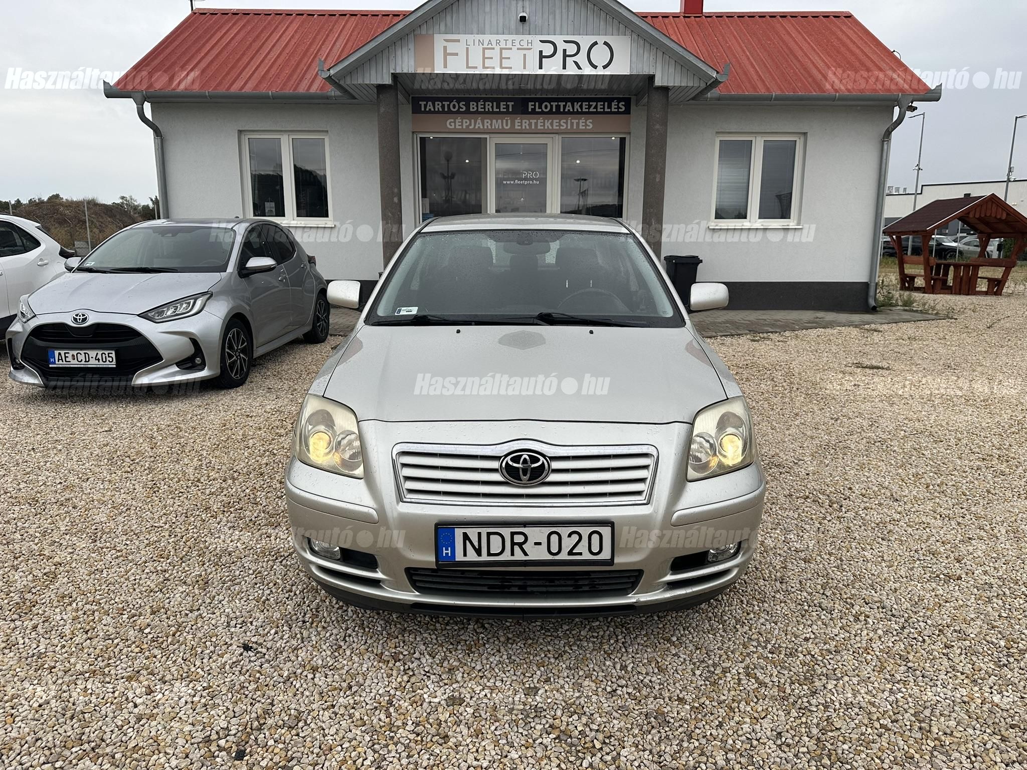 TOYOTA AVENSIS 2.0 D-4D Sol