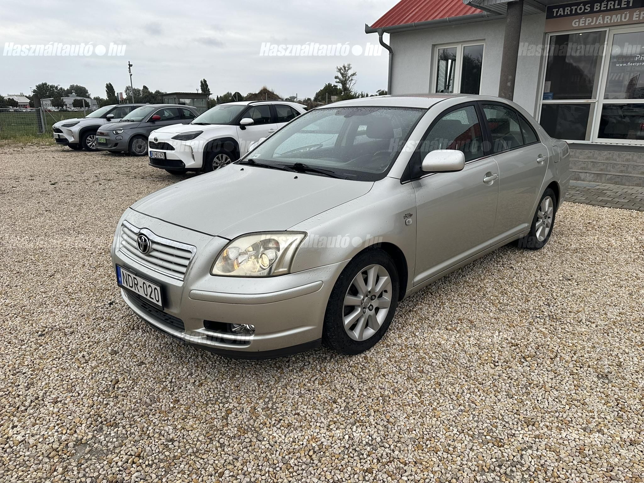 TOYOTA AVENSIS 2.0 D-4D Sol