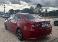 TOYOTA COROLLA Sedan 1.8 Hybrid Comfort Style Tech e-CVT ÁFA-s. első tulajdonostól