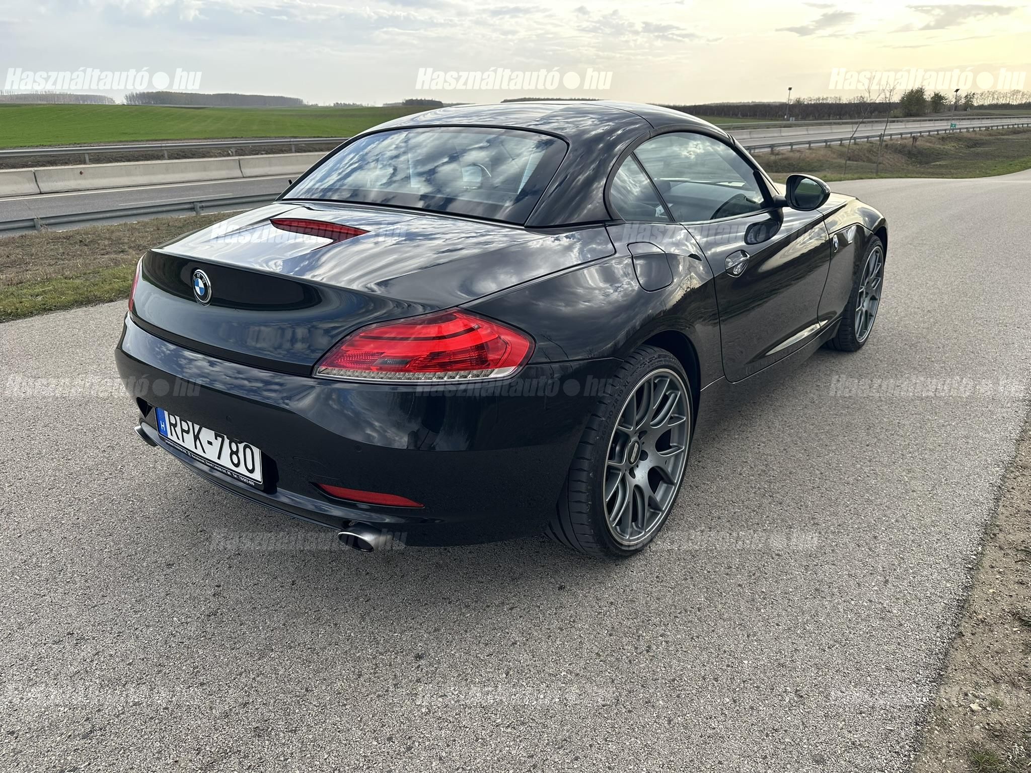 BMW Z4 3.5i DKG Különösen megkímélt. gyönyörű állapot!