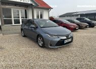 TOYOTA COROLLA Sedan 1.5 Comfort Style Tech Első tulajdonostól. Gyári 3+2év garanciával. újszerű állapotban!