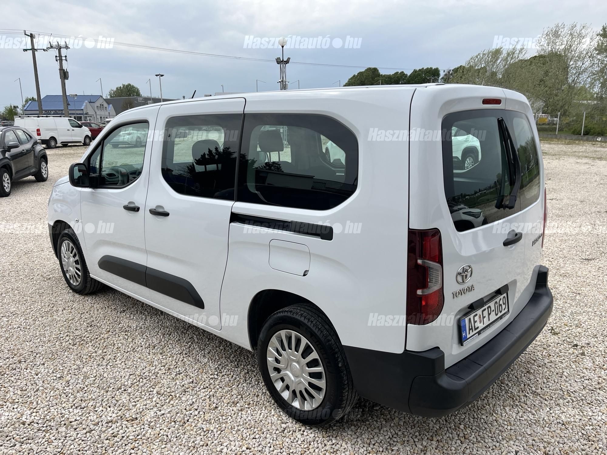 TOYOTA PROACE City Verso 1.5D Combi L1H1 MT6 ÁFA-s