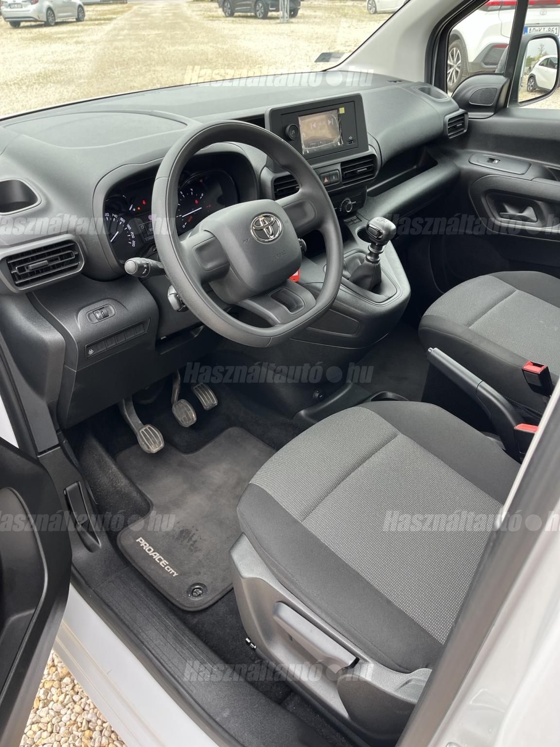 TOYOTA PROACE City Verso 1.5D Combi L1H1 MT6 ÁFA-s