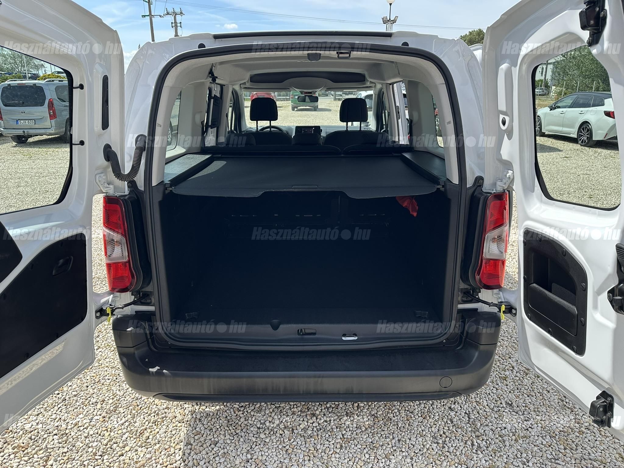 TOYOTA PROACE City Verso 1.5D Combi L1H1 MT6 ÁFA-s