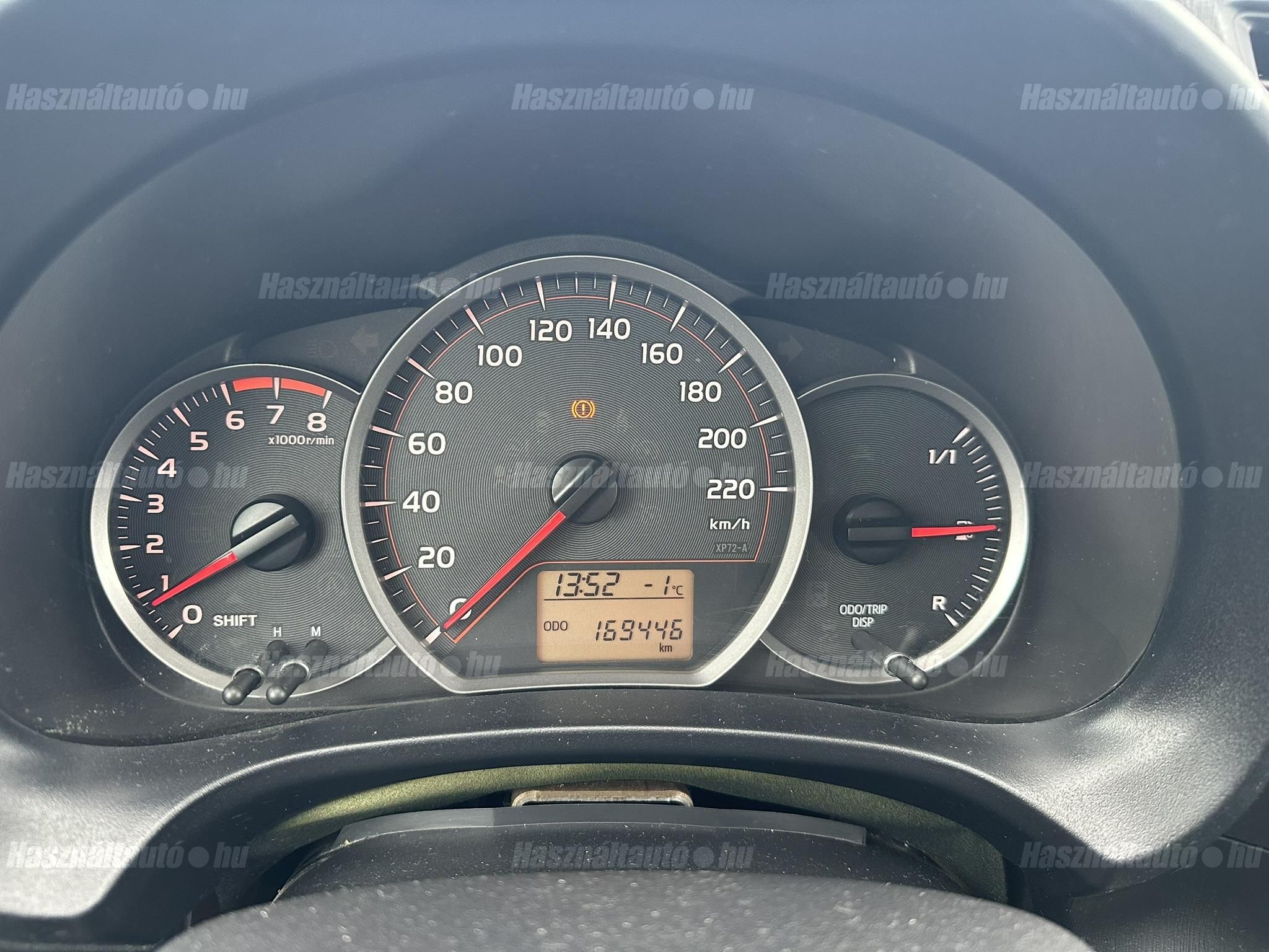 TOYOTA YARIS 1.33 Style magyarországi. Teljes motorfelújítással!