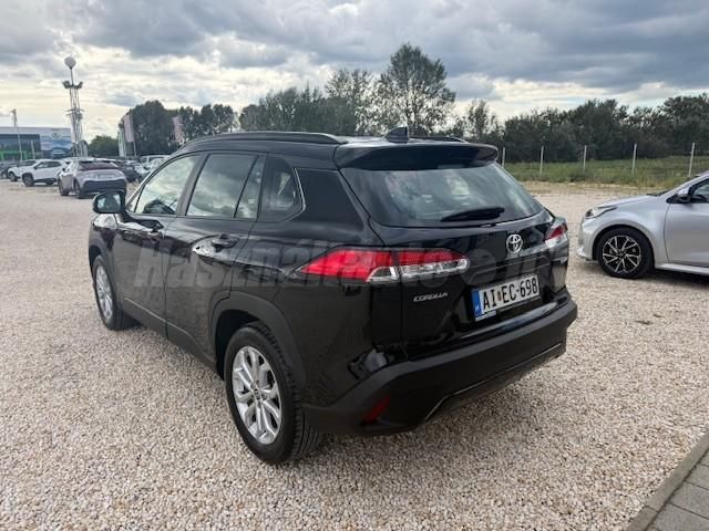TOYOTA COROLLA CROSS 2.0 Hybrid Comfort Business e-CVT ÁFA-s. Friss szerviz. Nyílt végű lízingre is!