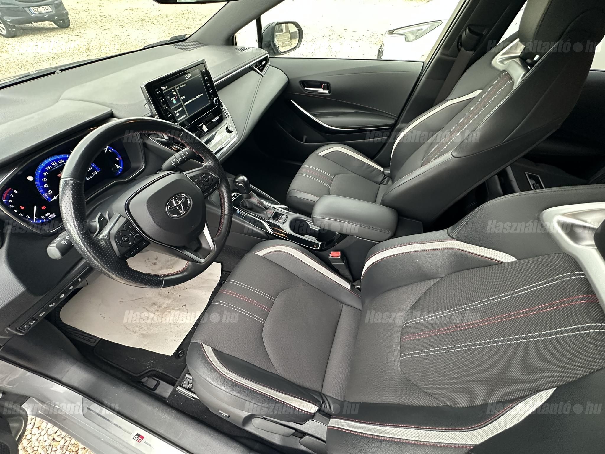 TOYOTA COROLLA Touring Sports 2.0 Hybrid GR-Sport e-CVT Téli+nyári kerékszett! ÁFA-s. nyílt végű lízingre is!