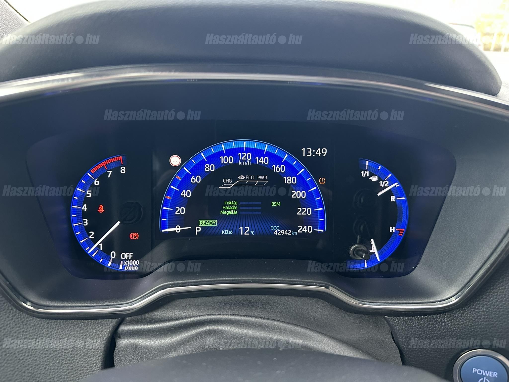 TOYOTA COROLLA Touring Sports 2.0 Hybrid GR-Sport e-CVT Téli+nyári kerékszett! ÁFA-s. nyílt végű lízingre is!