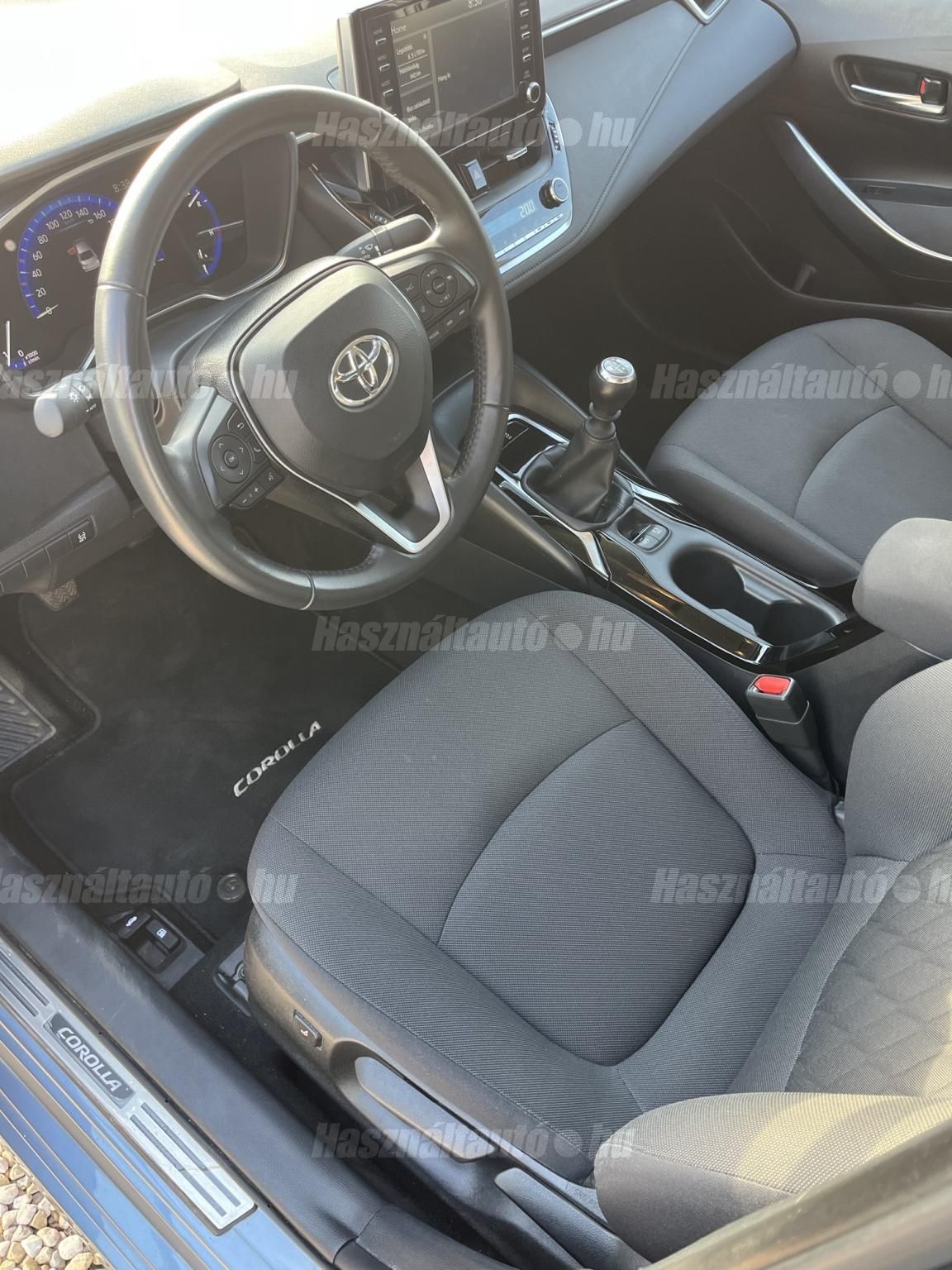 TOYOTA COROLLA Sedan 1.5 Comfort Style Tech