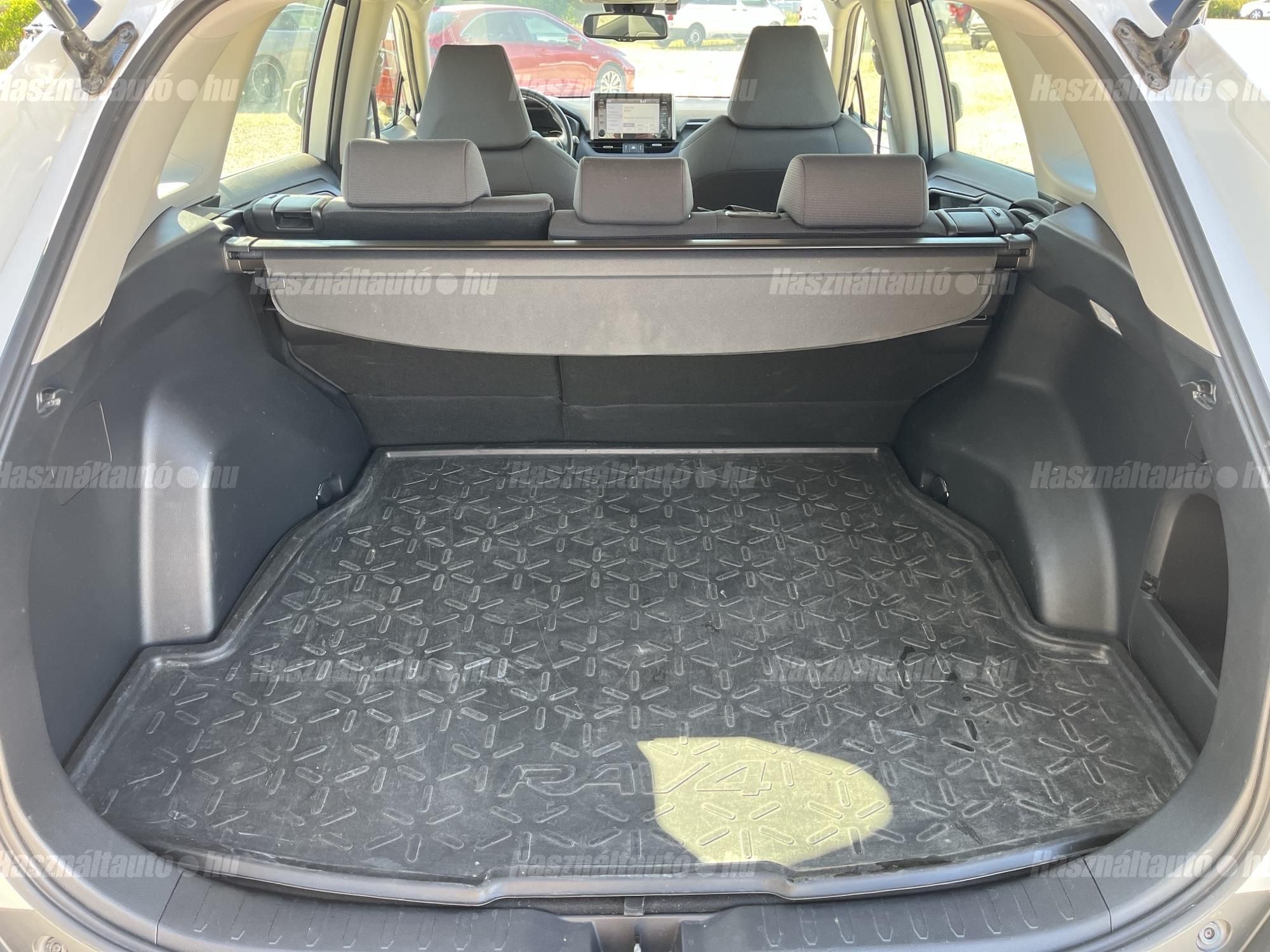 TOYOTA RAV 4 Rav4 2.5 Hybrid Active Business e-CVT