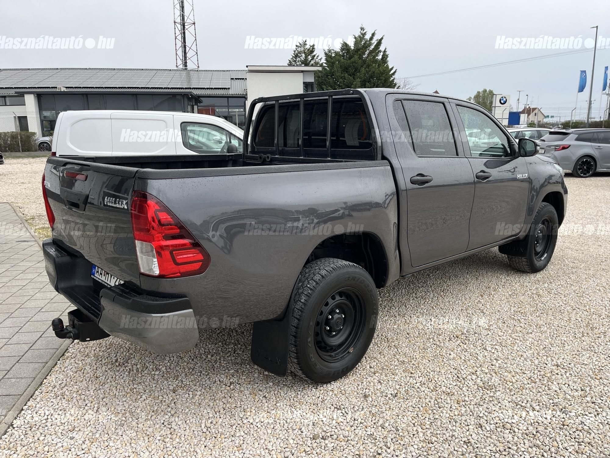 TOYOTA HILUX 2.4 D-4D 4×4 Double Live