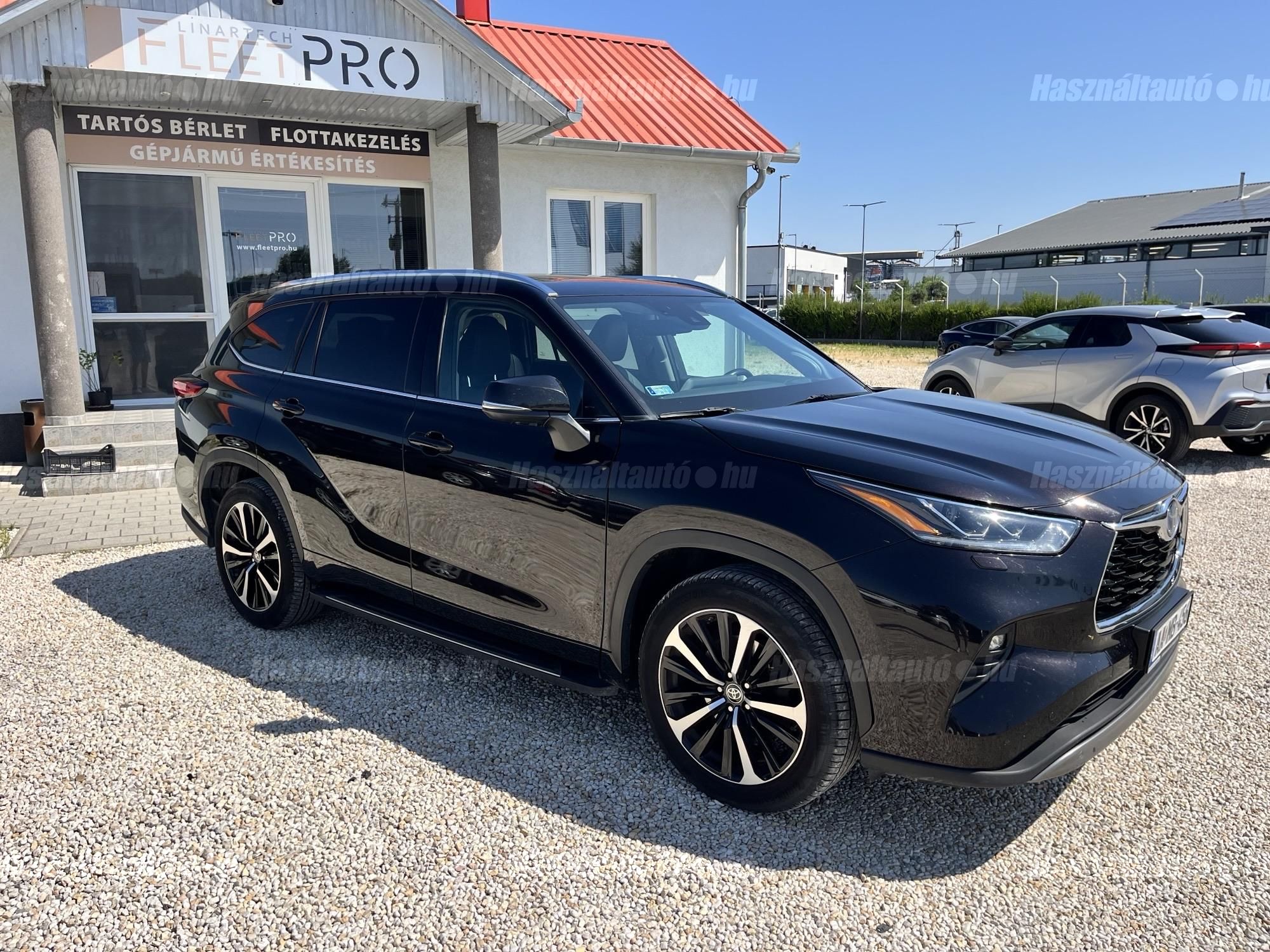 TOYOTA HIGHLANDER 2.5 Hybrid Executive CVT Skyview JBL