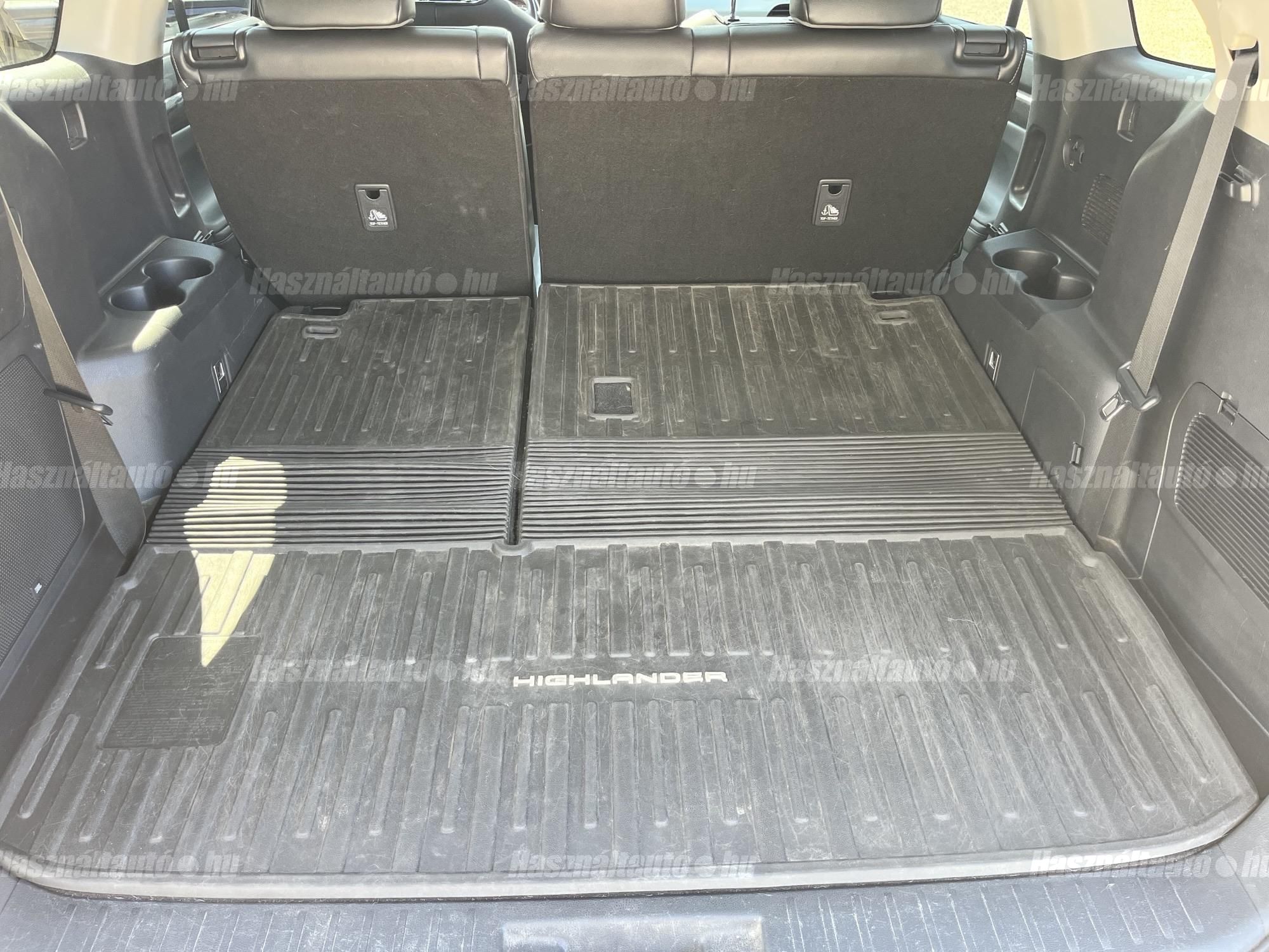 TOYOTA HIGHLANDER 2.5 Hybrid Executive CVT Skyview JBL