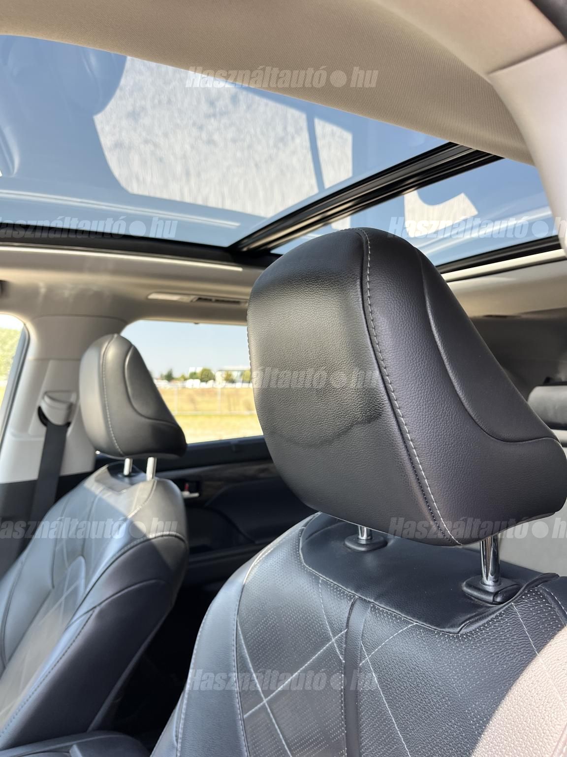 TOYOTA HIGHLANDER 2.5 Hybrid Executive CVT Skyview JBL