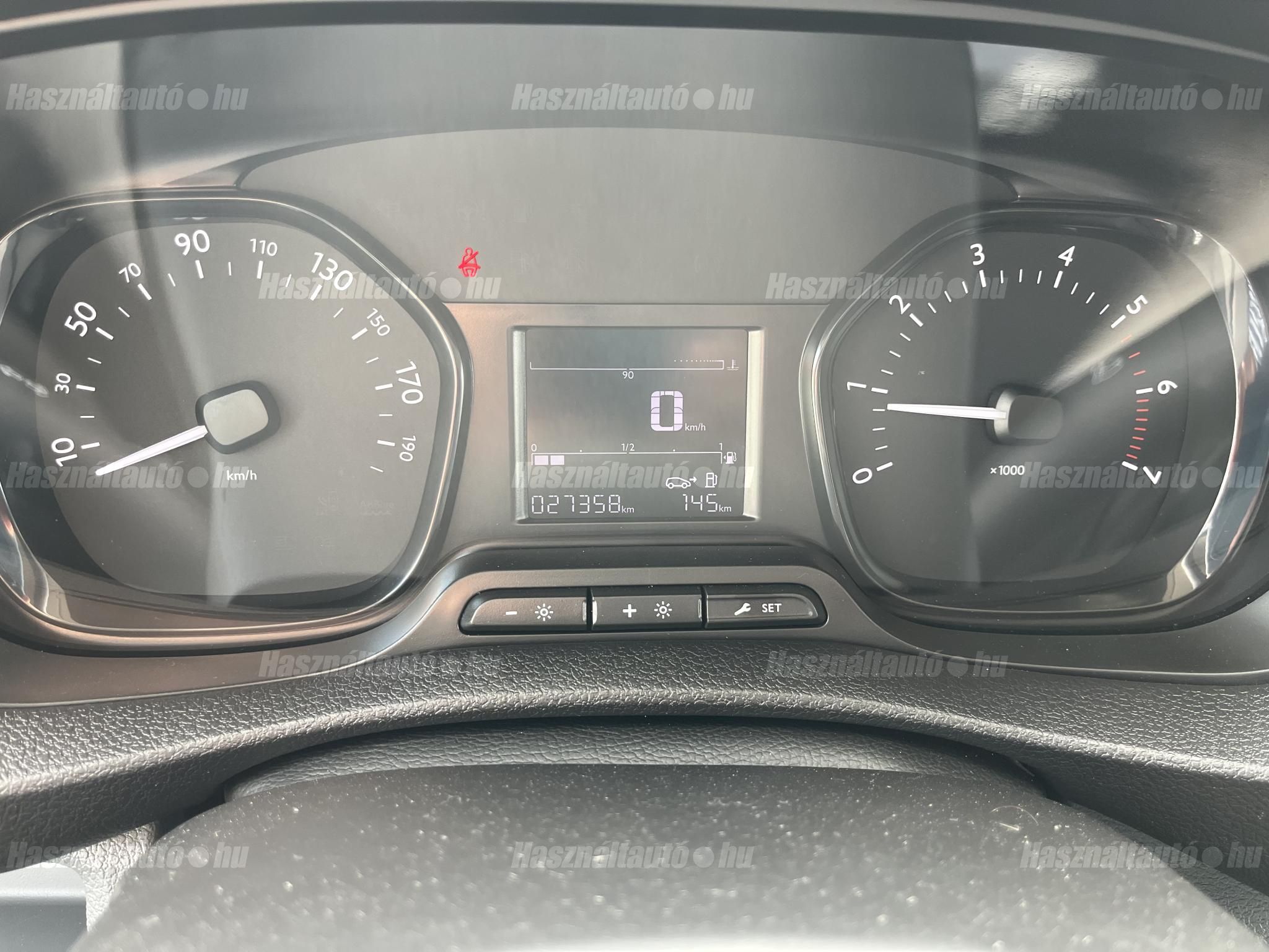 TOYOTA PROACE 2.0 D-4D Combi Base L2H1