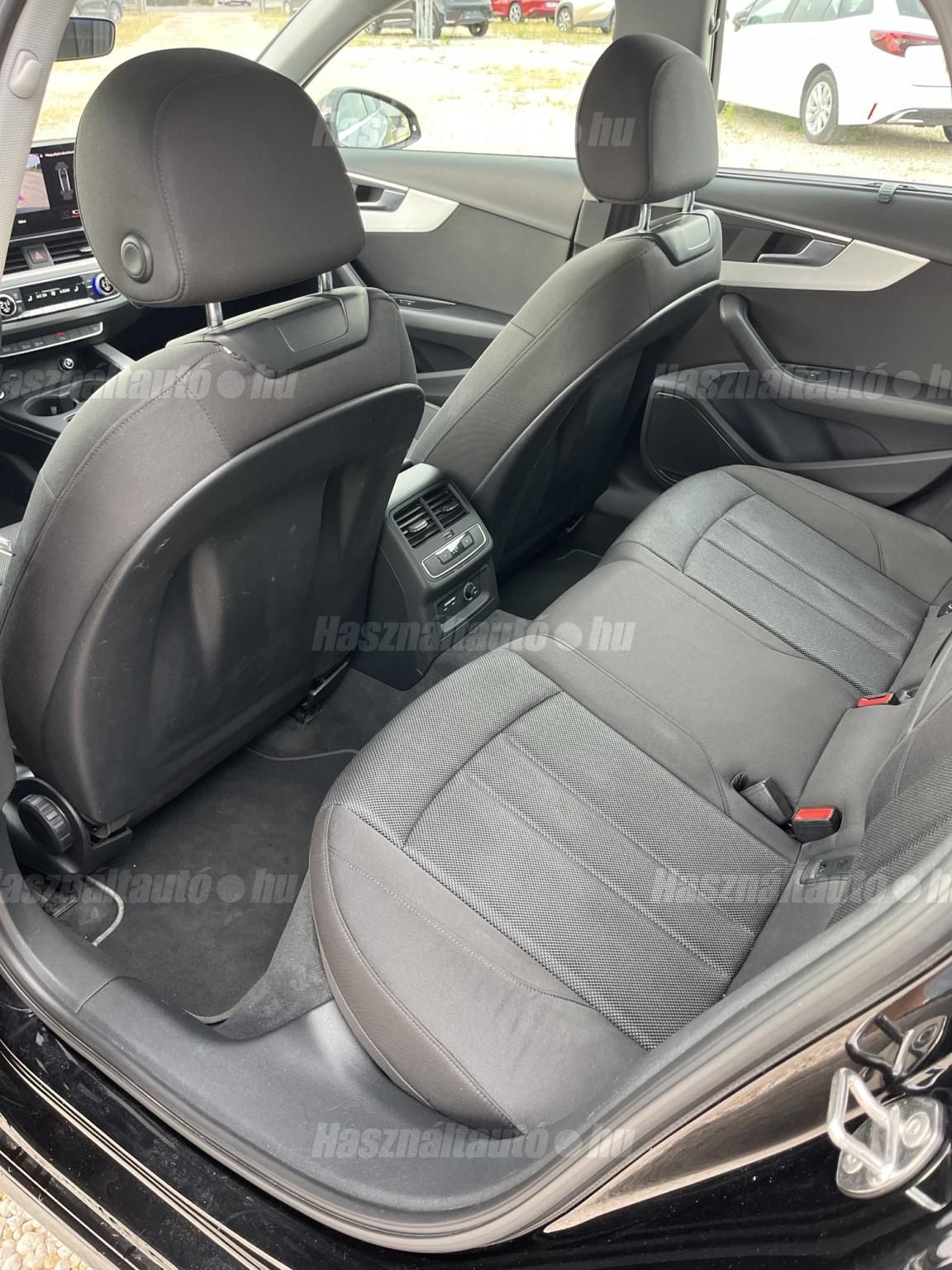 AUDI A4 Avant 40 TDI Basis S-tronic